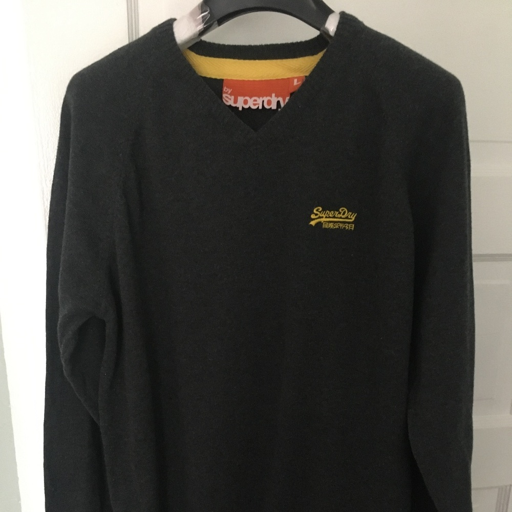 SuperDry V neck sweater